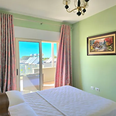 Vintage Penthouse - 271 Dıraç