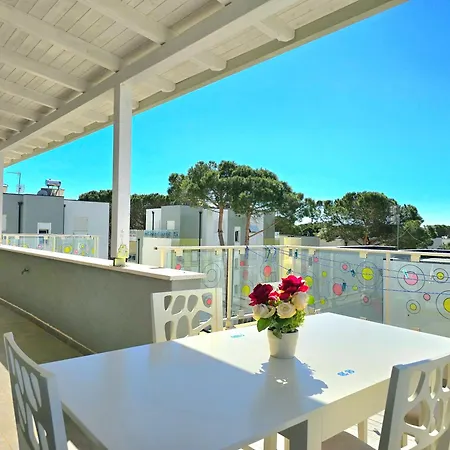 Vintage Penthouse - 271 *